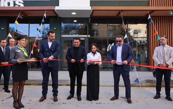 Xırdalanda ilk "McDonald's" restoranının açılışı olub Xırdalanda ilk "McDonald's" restoranının açılışı olub