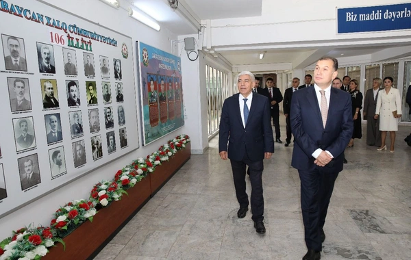 AHİK sədri qurumun Əmək və Sоsial Münasibətlər Akademiyasında tədrisin vəziyyəti ilə maraqlanıb