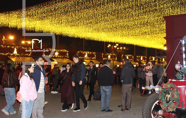 Dənizkənarı Bulvar Yeni İlə xüsusi hazırlaşıb - Bu dəfə Buz Meydançası da olacaq