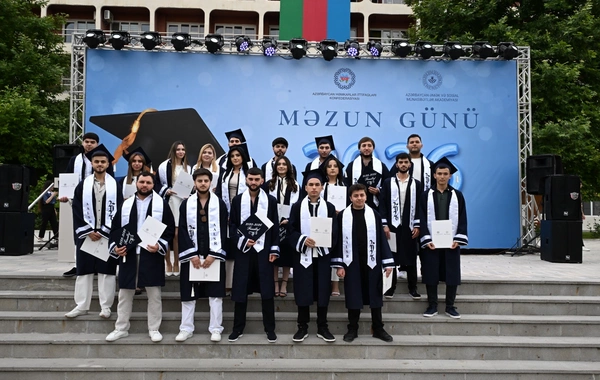 Azərbaycan Əmək və Sosial Münasibətlər Akademiyasında "Məzun günü" qeyd olunub