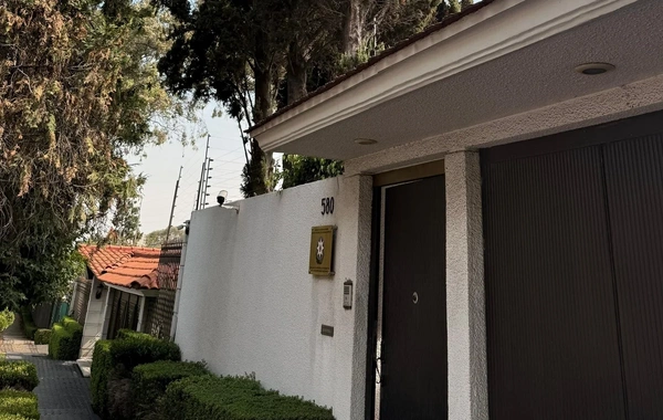 Səfirlik Meksikadakı vəziyyətlə bağlı Azərbaycan vətəndaşlarına müraciət edib