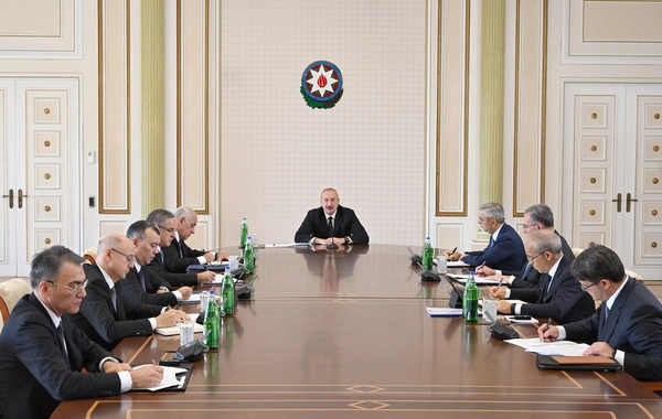 İlham Əliyevin sədrliyi ilə dağ-mədən və metallurgiya sənayesinin inkişafına dair Dövlət Proqramına dair müşavirə keçirilib