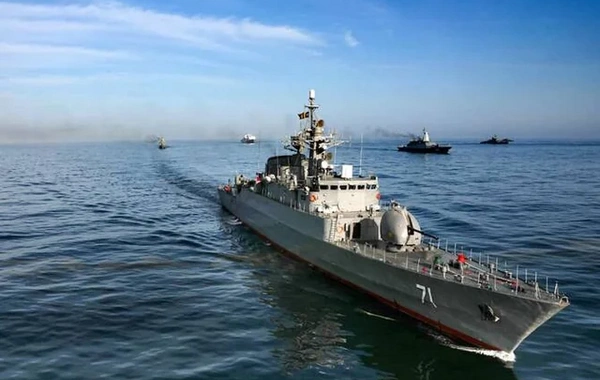 IRIS Dena freqatına hücum zamanı 100-dən çox iranlı dənizçi həlak olub