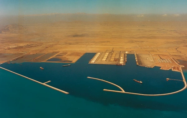 Reuters: İran ələ keçirilən gəmiləri Bəndər-Abbas limanına aparıb