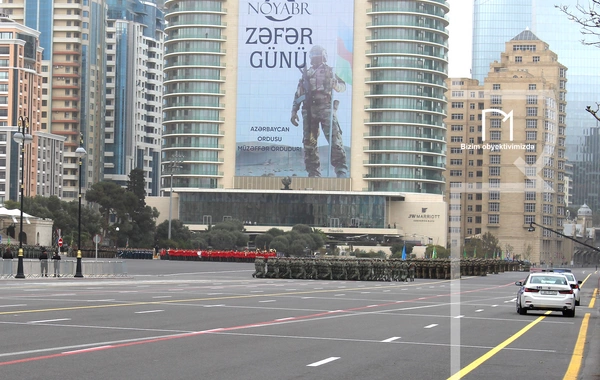 Bakıda Zəfərin beşinci ilinə həsr olunan hərbi parad keçirilir - CANLI