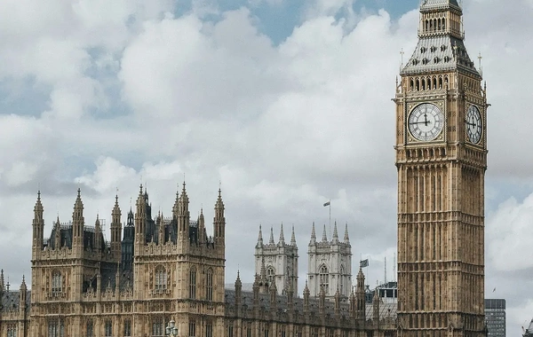Britaniya Trampın şərtlərindən birini yerinə yetirə bilmədi