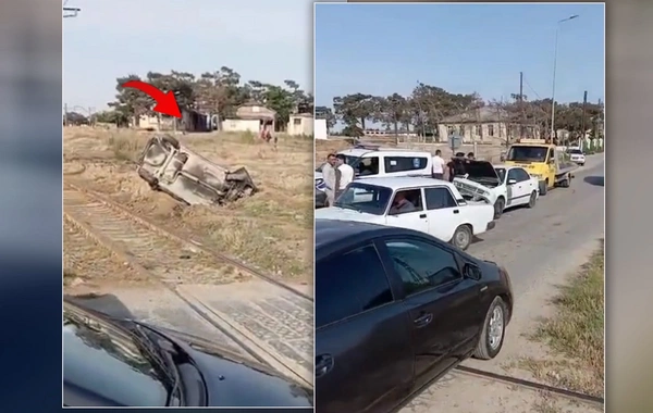 Terrible accident in Baku: car collided with train