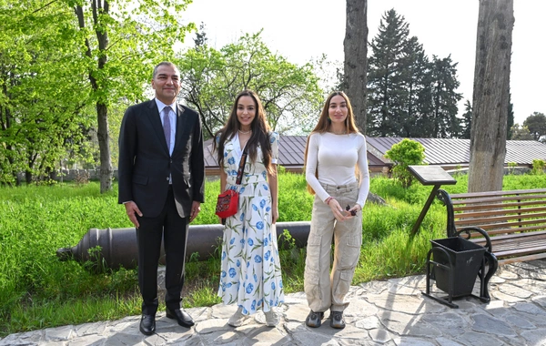 Leyla Əliyeva və Arzu Əliyeva Şəkidə tarixi-memarlıq abidələrinin bərpadan sonra açılışında iştirak ediblər