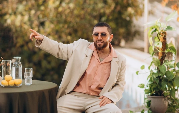 Öz mahnısı ilə trendə düşdü!