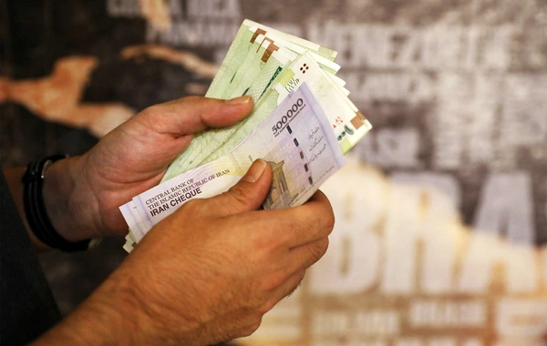 Iranian Rial Sets New Anti-Record