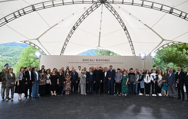 Prezident İlham Əliyev Xocalının Badara, Daşbulaq, Seyidbəyli və Şuşakənd kəndlərinin sakinləri ilə görüşüb