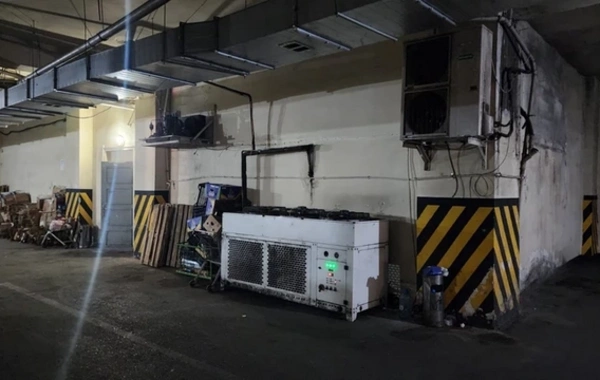 Yasamalda bina təhlükə altındadır: Sakinlər ölüm qorxusu ilə yaşayırlar