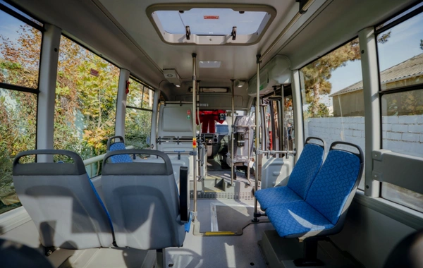 Leyla Əliyeva, Arzu Əliyeva və Alyona Əliyeva "Təmiz Dünya" sığınacağındakı uşaqların bayram sevincinə şərik olublar