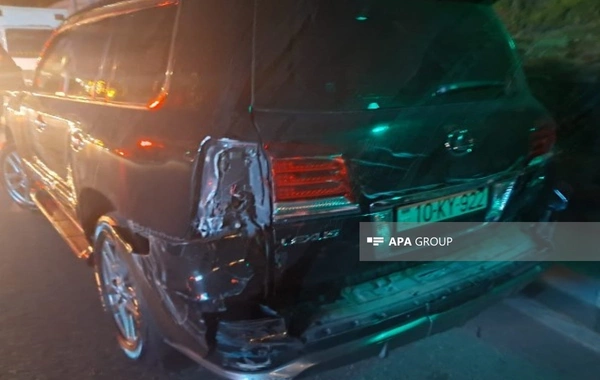 "Kamaz" işıqforun qırmızı işığında dayanmadı, zəncirvari qəza oldu