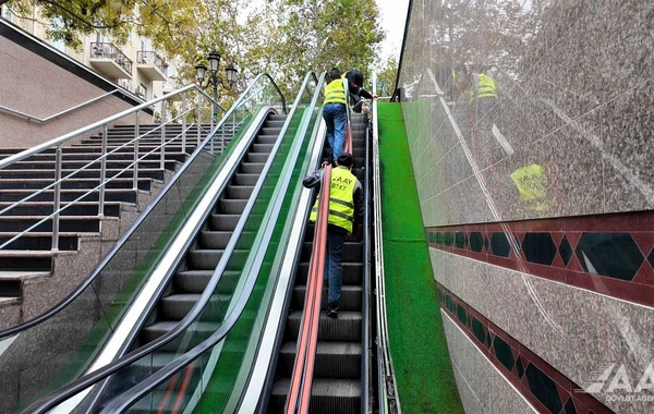 В Баку ремонтируются эскалаторы на подземных и надземных пешеходных переходах
