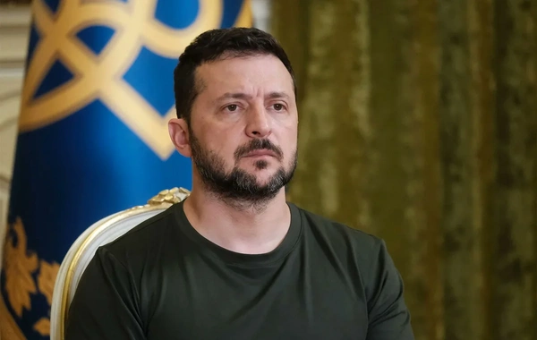 Зеленский продлил мобилизацию и военное положение до конца января 2027г