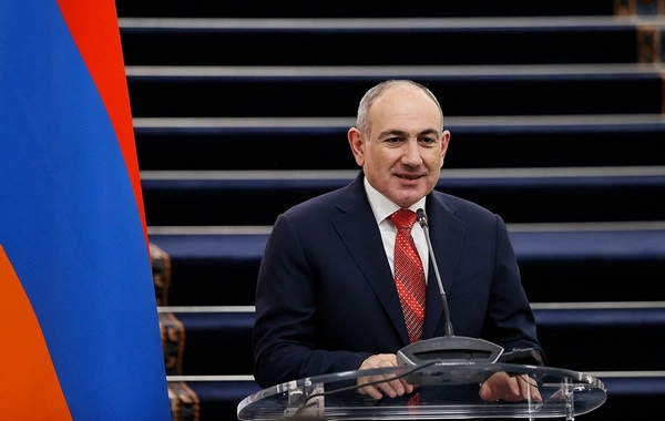 Nikol Paşinyan Sülh Şurasının ilk iclasında iştirak edəcək