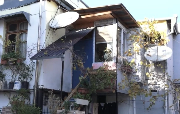 20-ci Sahə yaşayış massivinin köhnə məhəllələrindən REPORTAJ