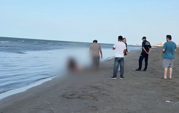 Sumqayıtda dənizdə boğulan 72 yaşlı kişinin qonşusu: "Suda salto vurub itdi"