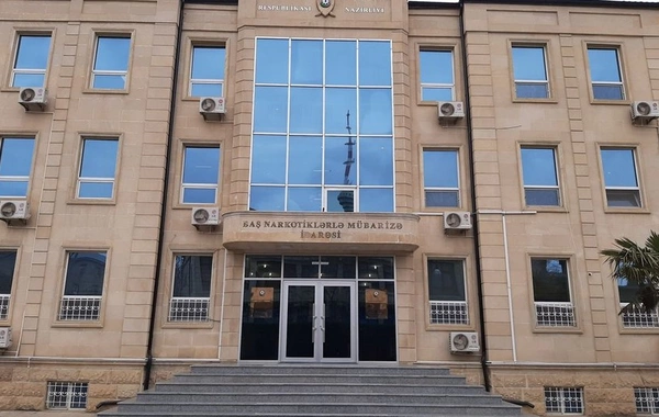 BNMİ-dən ƏMƏLİYYAT - 10 kq narkotik vasitə və 2600 ədəd psixotrop tərkibli həb aşkarlanıb