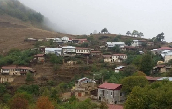 Köç karvanı Şuşanın Kiçik Qaladərəsi kəndinə çatıb