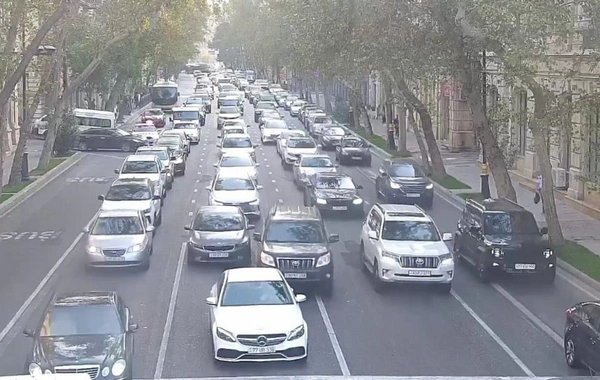 Paytaxtda sıxlıq olan küçələrin SİYAHISI