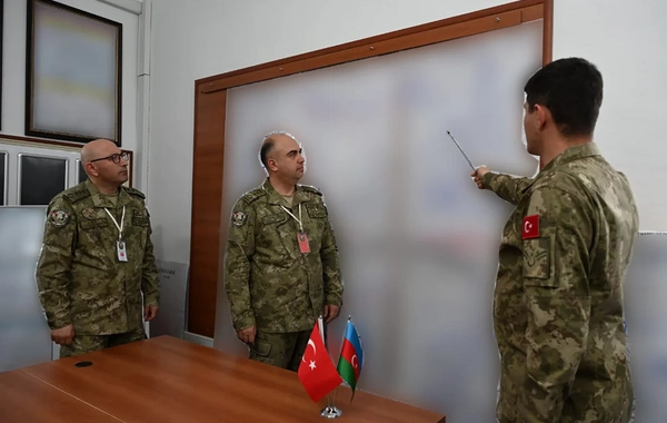 Qarsda Türkiyə və Azərbaycan hərbçilərinin birgə təlimi keçirilib
