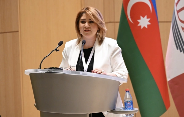 Turan Topalova vəzifəsindən ayrıldı