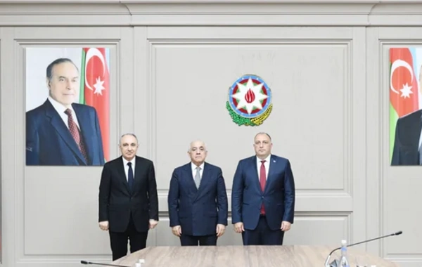 Əli Əsədov Gürcüstanın baş prokuroru ilə görüşüb