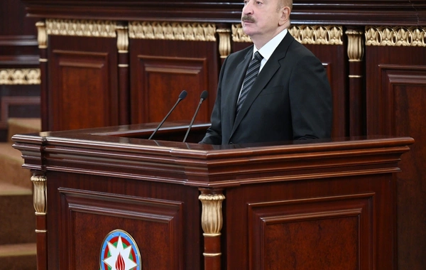 AMEA-nın 80 illik yubiley yığıncağı keçirilib, İlham Əliyev çıxış edib