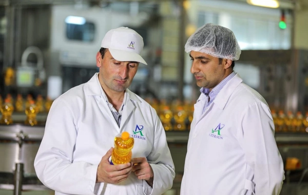 "Azərsun Holdinq" yerli xammaldan günəbaxan yağı istehsalını 4000 tona çatdıracaq