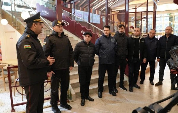 "Nərgiz" Ticarət Mərkəzində təlim keçirilib