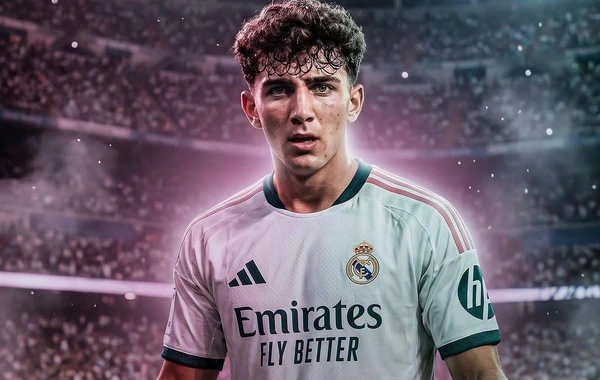 Real Madrid gənc ispaniyalı futbolçunu heyətinə qatır