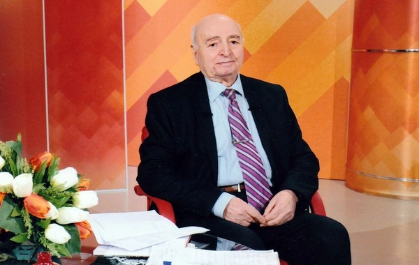 Yazıçı Vidadi Babanlı vəfat edib