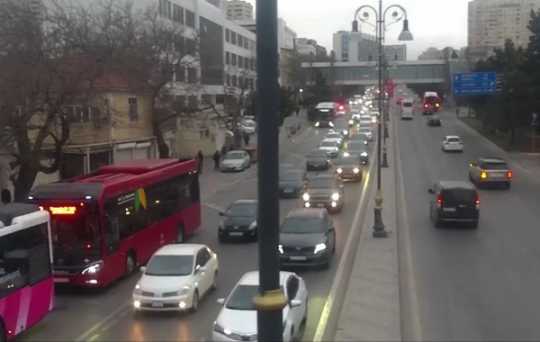 Bakıda bu yollarda tıxac var