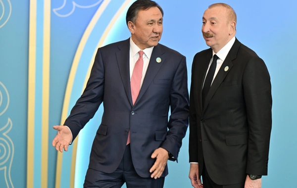 İlham Əliyev Türküstanda TDT-nin qeyri-rəsmi Zirvə görüşündə iştirak edib