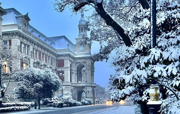 Bakıda qarla bağlı TƏCİLİ MÜŞAVİRƏ - Tapşırıqlar verildi