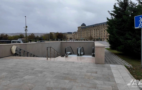 В Баку ремонтируются эскалаторы на подземных и надземных пешеходных переходах