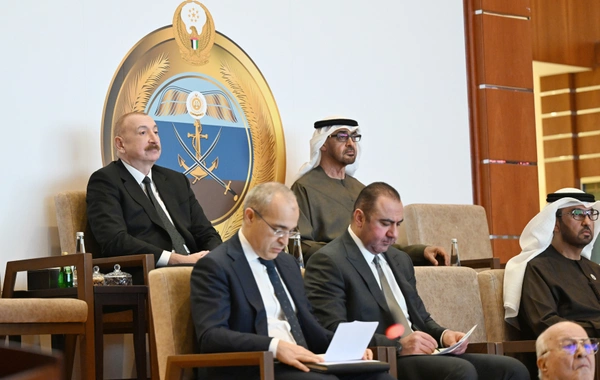 Azərbaycanın və BƏƏ prezidentləri Əbu-Dabidə "Sülh Qalxanı – 2026" birgə əməliyyat-taktiki təlimini izləyiblər