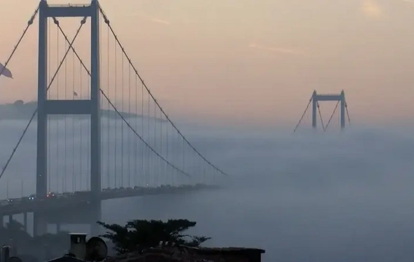 İstanbul boğazında nəqliyyatın hərəkəti bu səbəbdən DAYANDIRILDI