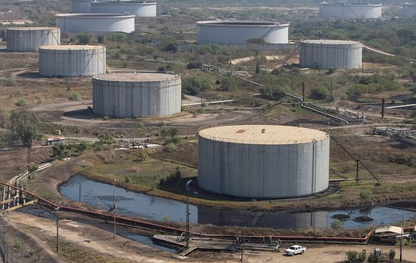 Çin ABŞ-nin nəzarətində olan Venesuela neftini almaq imtina edib