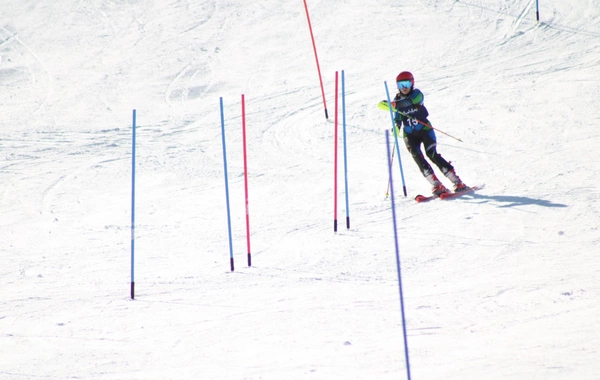 "Şahdağ"da "Azerbaijan Open" beynəlxalq dağ xizəyi turniri: 11 ölkədən 20 idmançı mübarizə aparır