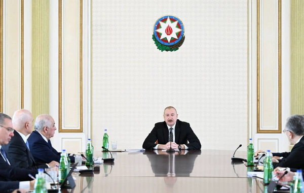 Президент Ильхам Алиев провел совещание по вопросам совершенствования систем водоснабжения в Баку и на Абшероне