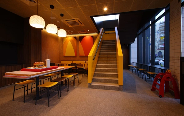 "McDonald"s Azərbaycan" Yeni Yasamalda restoran açdı