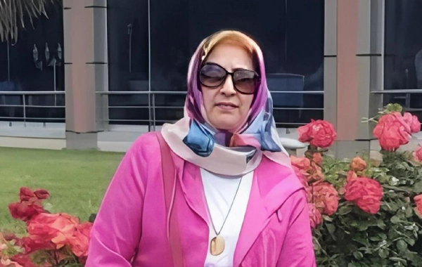 Məktəbə silahlı hücum zamanı özünü şagirdlərinə sipər edən müəllim vəfat etdi