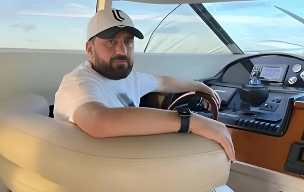 "Qumar kralı"nın adamları azadlığa çıxdılar - 8 illik hökm ləğv edildi