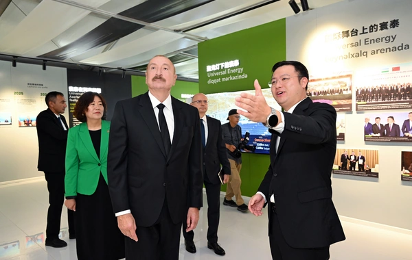 İlham Əliyev "Qobustan" Günəş Elektrik Stansiyasının açılışında iştirak edib