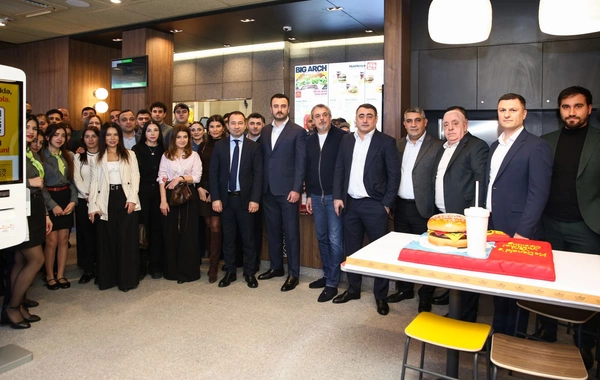 McDonalds Azərbaycan Yeni Yasamalda restoran açdı