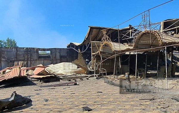 As a result of a Russian strike on Kyiv, an Azerbaijani restaurant burned down