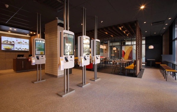 Xırdalanda ilk "McDonald's" restoranının açılışı olub Xırdalanda ilk "McDonald's" restoranının açılışı olub